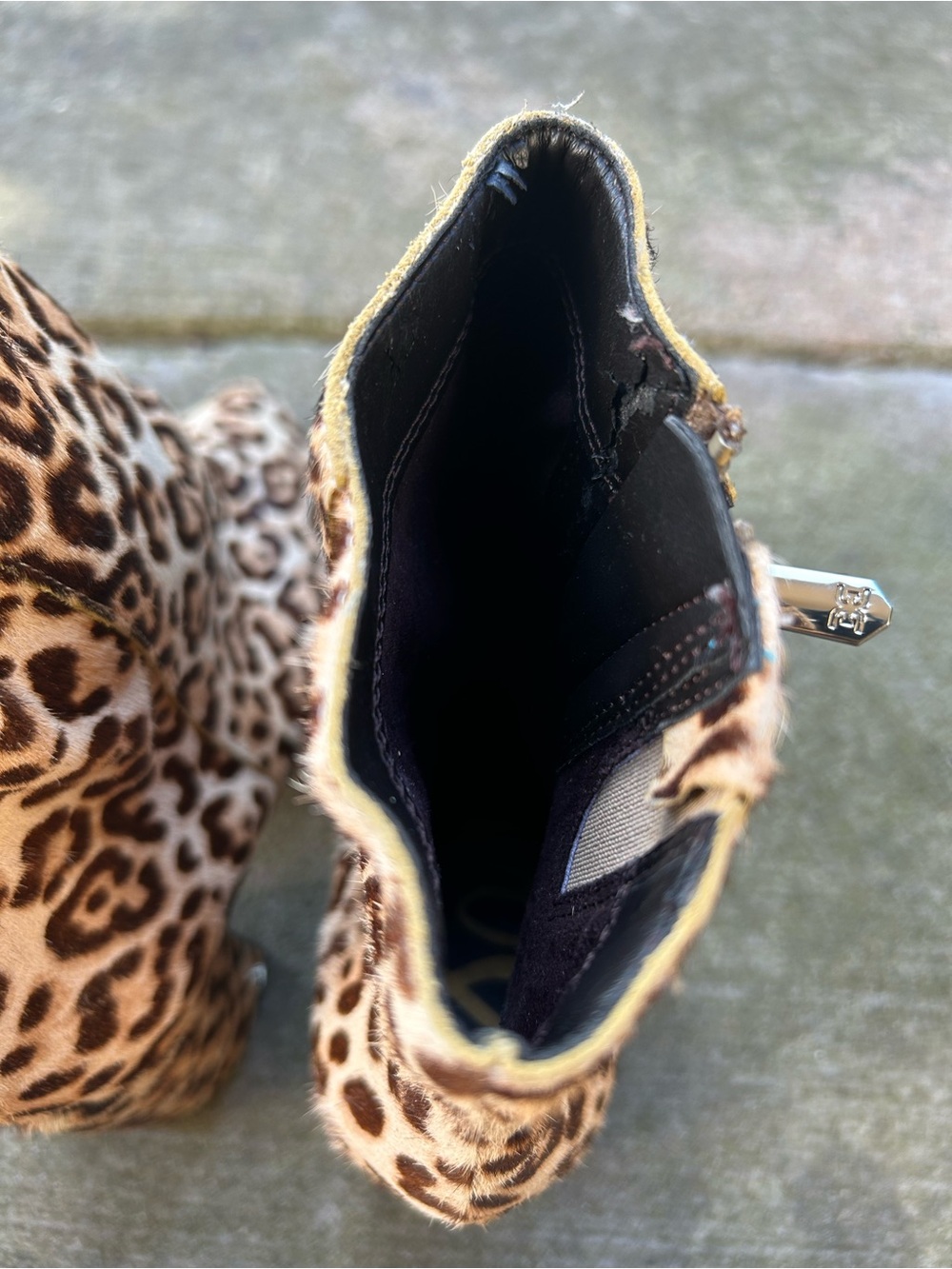 Sam Edelman Leopard Print Pointed Toe Ankle Boots - Picture 6 of 6